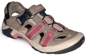 Sports Sandals for Finicky Feet 1