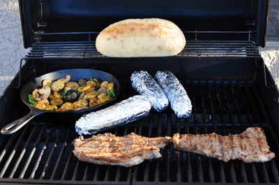 Father's Day Gift Guide: Skillet by Lodge Cast Iron Cookware 1
