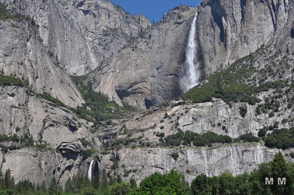 waterfalls-at-Yosemite-National-Park