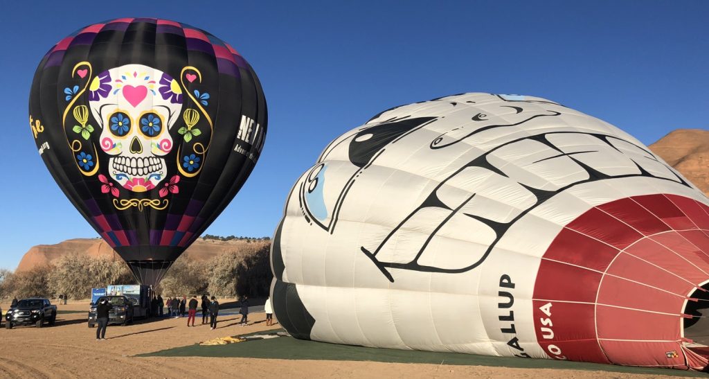 inflating hot air balloons gallup new mexico
