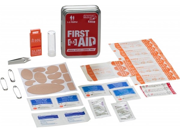 Adventure Medical Kits 0.5 Tin Vintage First Aid
