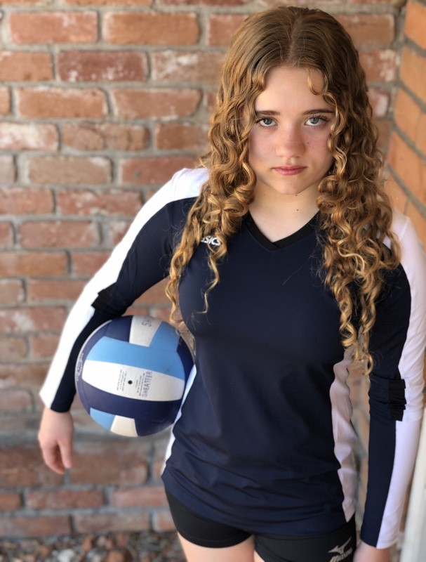 Extracurricular Spotlight: Volleyball 10