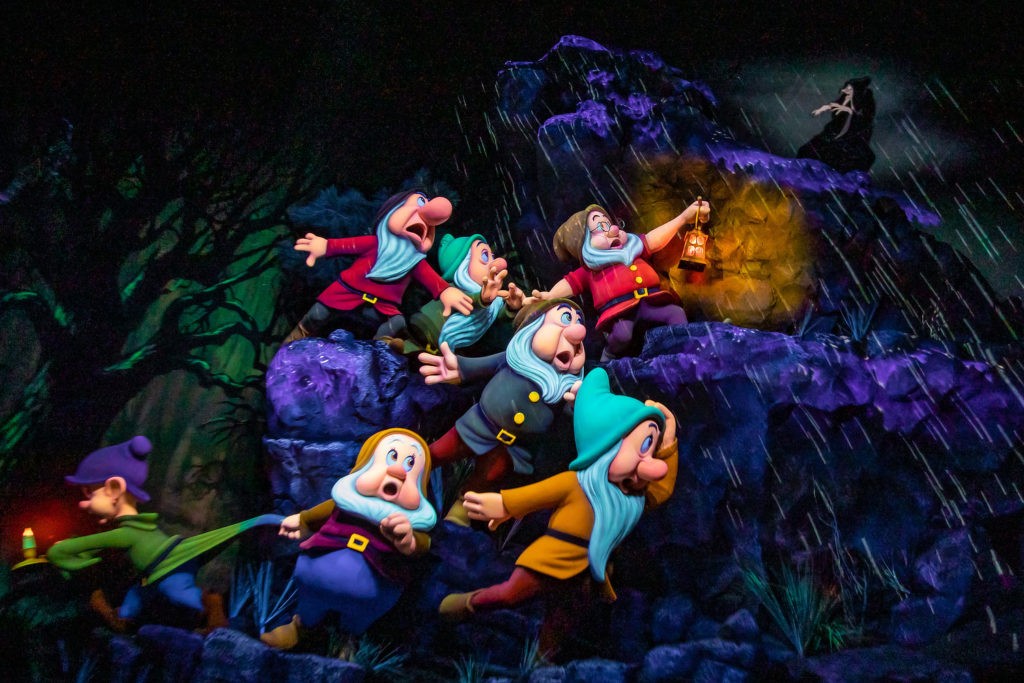 Is the Snow White ride at Disneyland scary? 3
